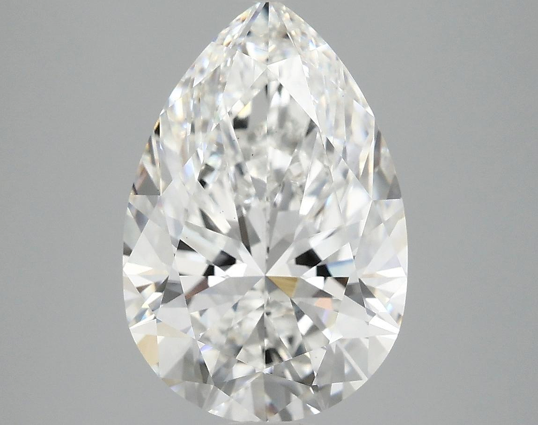 4.04 Carat Pear Shaped Excellent Cut VS1 IGI Certified Lab Grown Diamond
