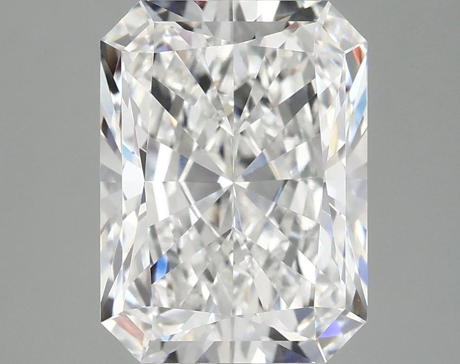 4.05 Carat Radiant Shaped Excellent Cut VVS2 IGI Certified Lab Grown Diamond
