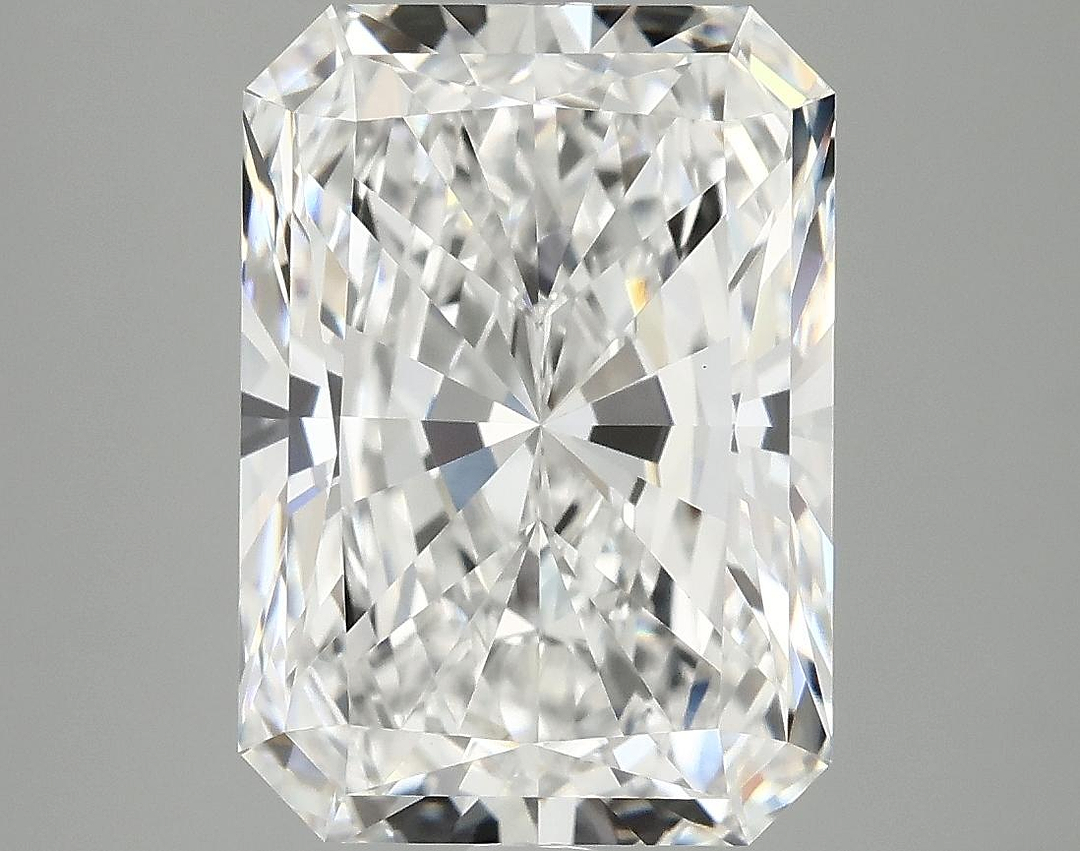 4.08 Carat Radiant Shaped Ideal Cut VVS2 IGI Certified Lab Grown Diamond