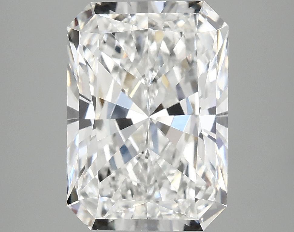 4.04 Carat Radiant Shaped Ideal Cut VVS2 IGI Certified Lab Grown Diamond
