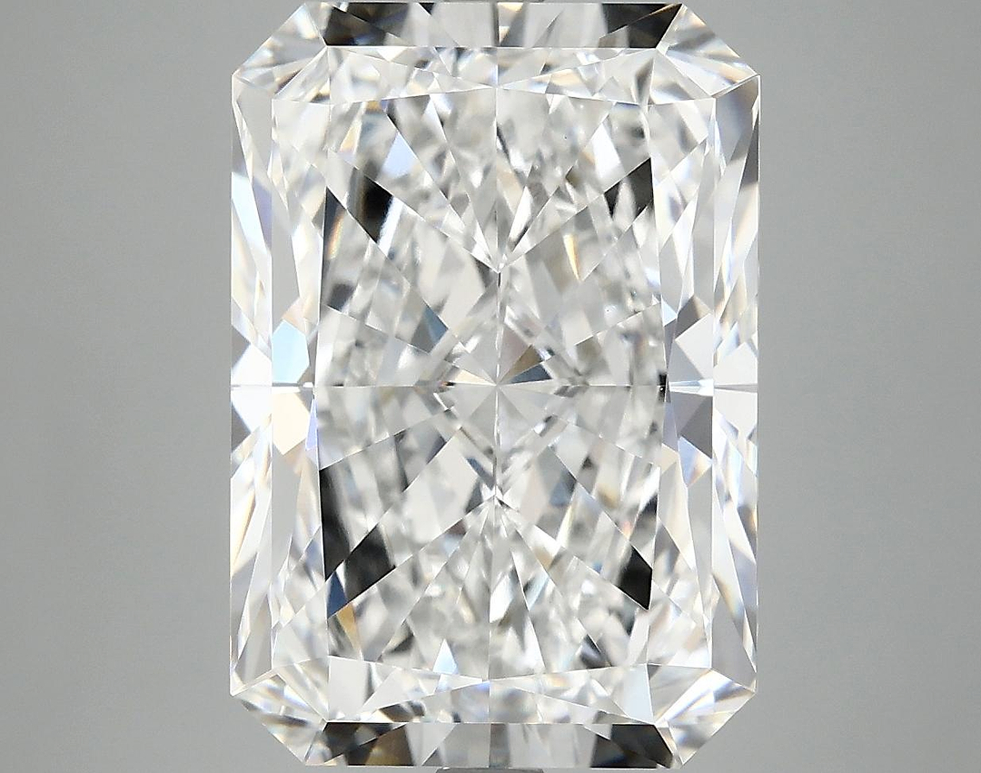8.25 Carat Radiant Shaped Ideal Cut VVS2 IGI Certified Lab Grown Diamond