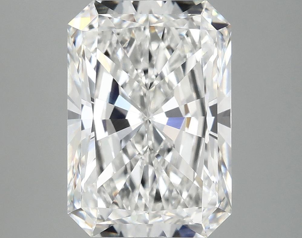 4.17 Carat Radiant Shaped Ideal Cut VVS2 IGI Certified Lab Grown Diamond