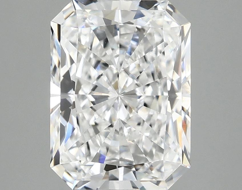 2.9 Carat Radiant Shaped Excellent Cut VS1 IGI Certified Lab Grown Diamond