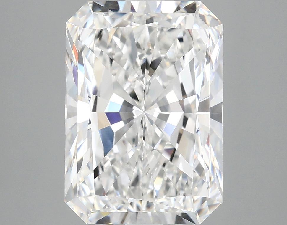 3.97 Carat Radiant Shaped Ideal Cut VVS2 IGI Certified Lab Grown Diamond