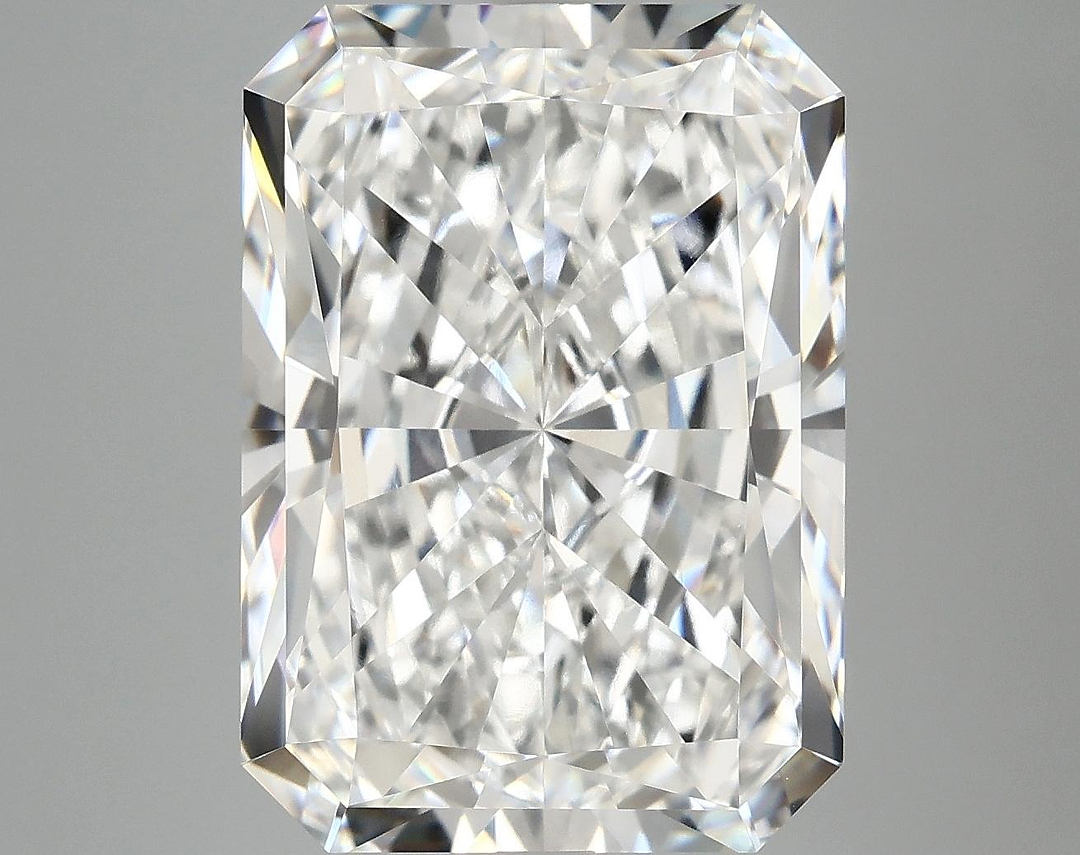 10.26 Carat Radiant Shaped Ideal Cut VVS2 IGI Certified Lab Grown Diamond