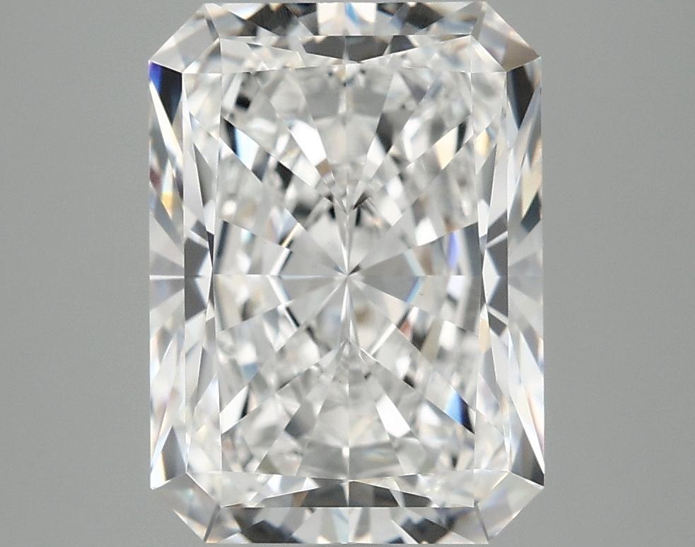 4.1 Carat Radiant Shaped Excellent Cut VVS2 IGI Certified Lab Grown Diamond