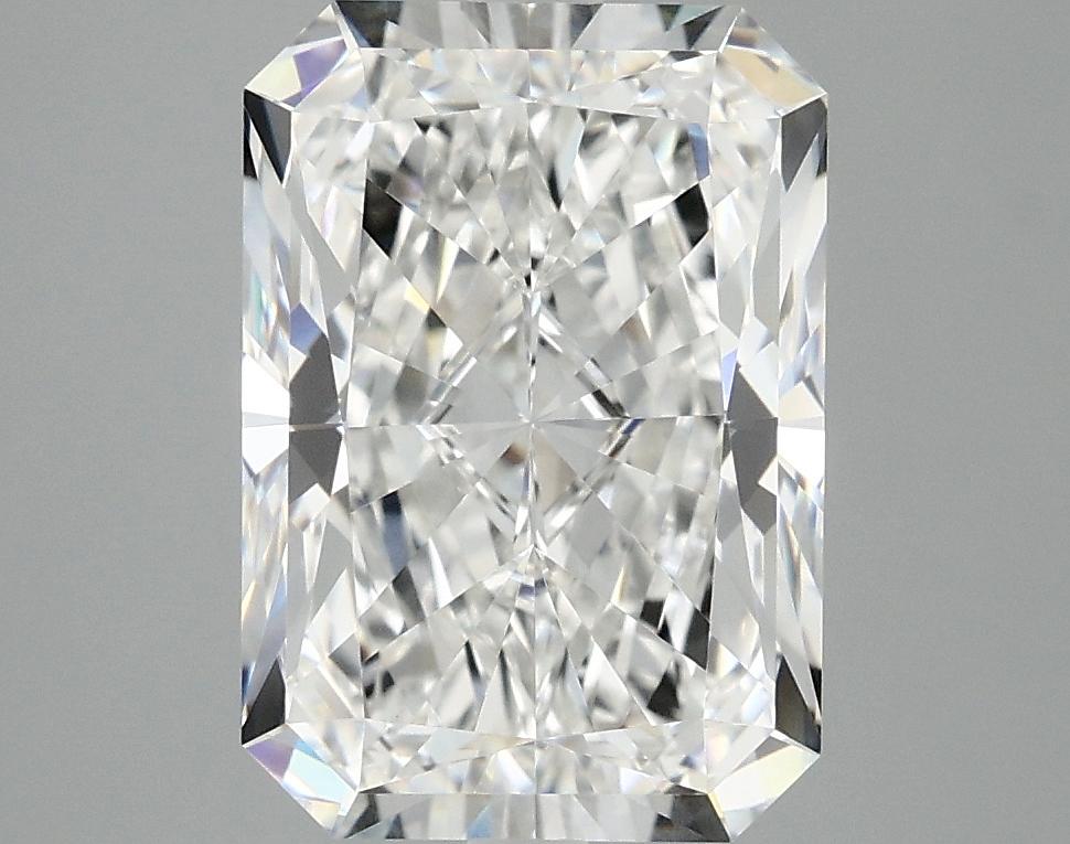 4.04 Carat Radiant Shaped Ideal Cut VVS2 IGI Certified Lab Grown Diamond