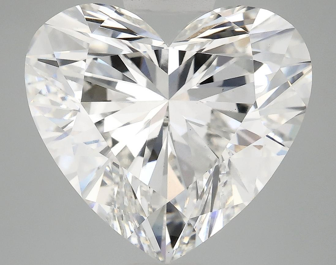 8.01 Carat Heart Shaped Ideal Cut VS2 IGI Certified Lab Grown Diamond