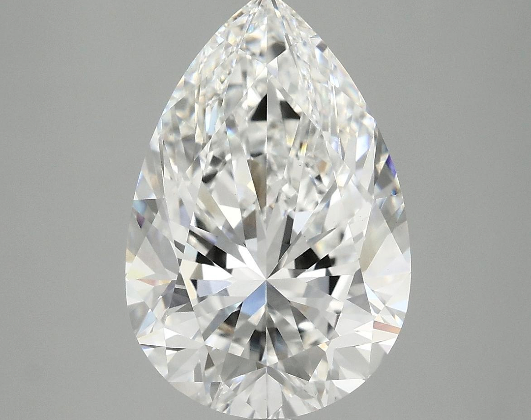 3.92 Carat Pear Shaped Excellent Cut VVS2 IGI Certified Lab Grown Diamond