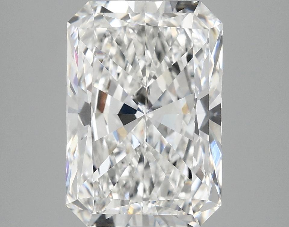 3.86 Carat Radiant Shaped Ideal Cut VVS2 IGI Certified Lab Grown Diamond