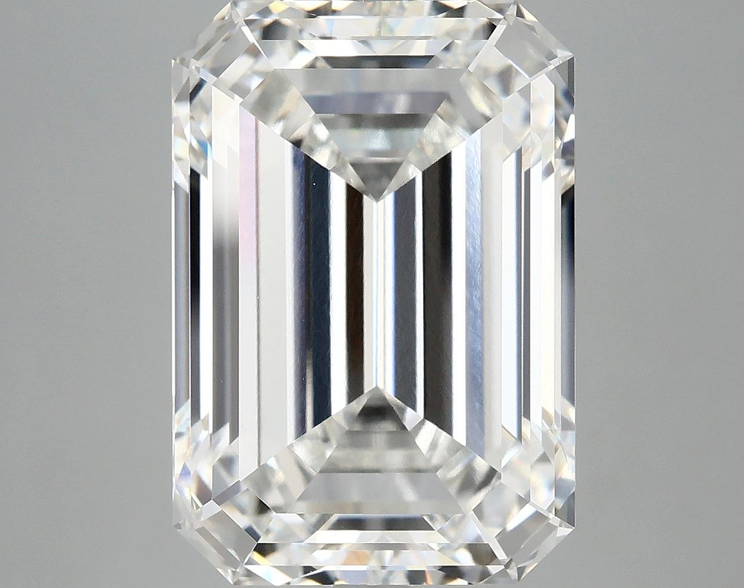 10.1 Carat Emerald Shaped Ideal Cut VVS2 IGI Certified Lab Grown Diamond