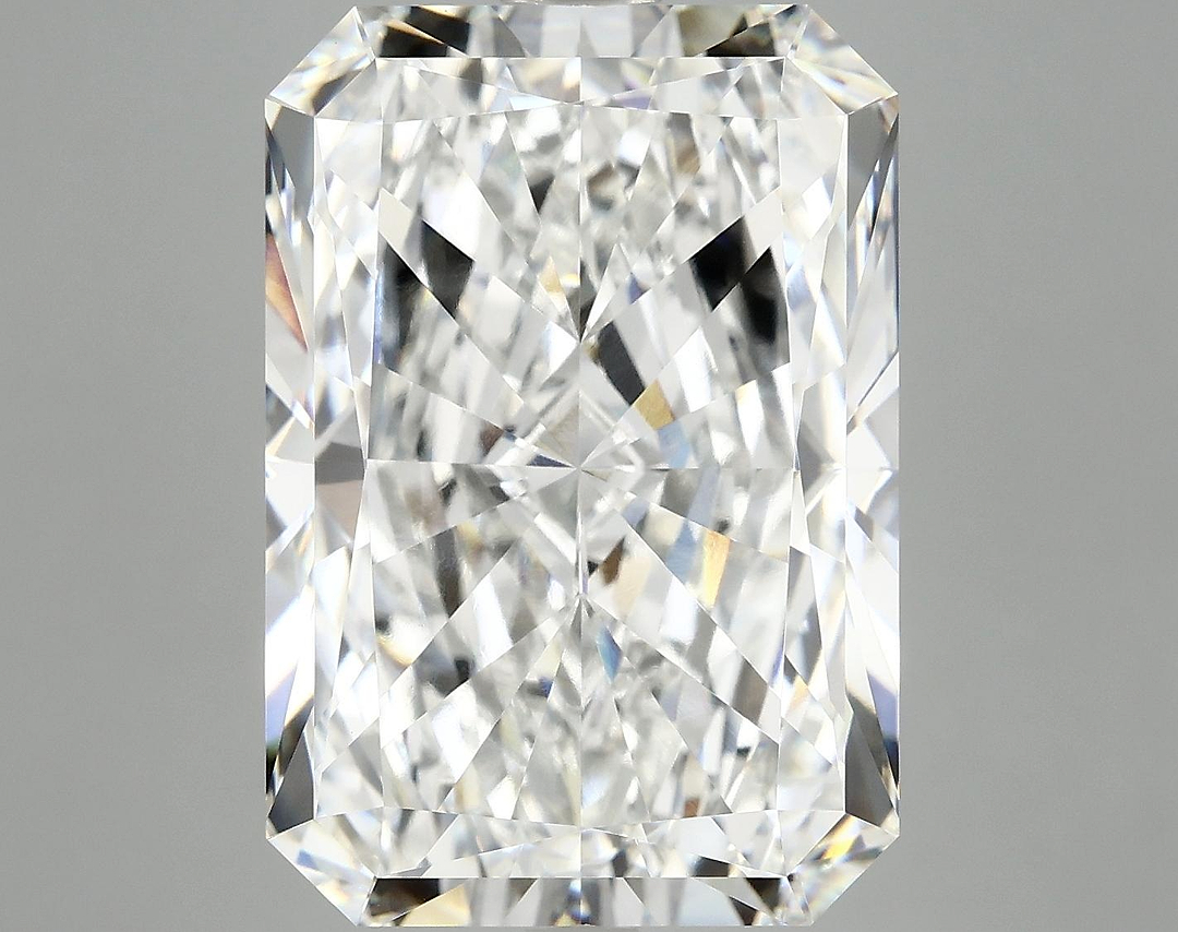 12.55 Carat Radiant Shaped Ideal Cut VVS2 IGI Certified Lab Grown Diamond