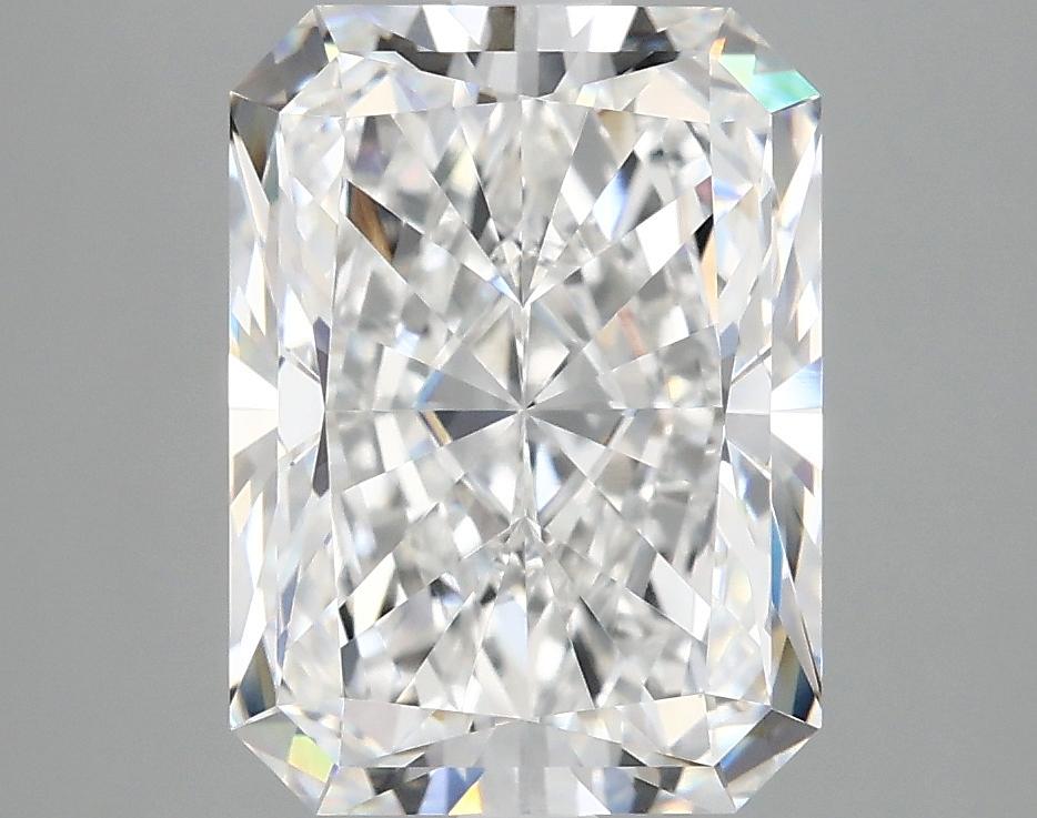 3.99 Carat Radiant Shaped Excellent Cut VVS2 IGI Certified Lab Grown Diamond