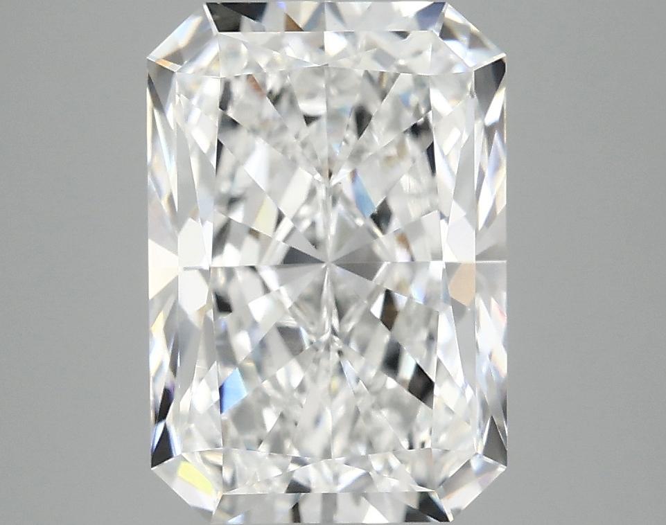 3.97 Carat Radiant Shaped Ideal Cut VVS2 IGI Certified Lab Grown Diamond