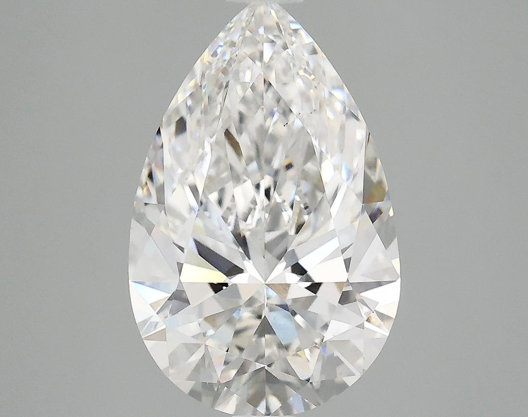 3.08 Carat Pear Shaped Ideal Cut VS1 IGI Certified Lab Grown Diamond