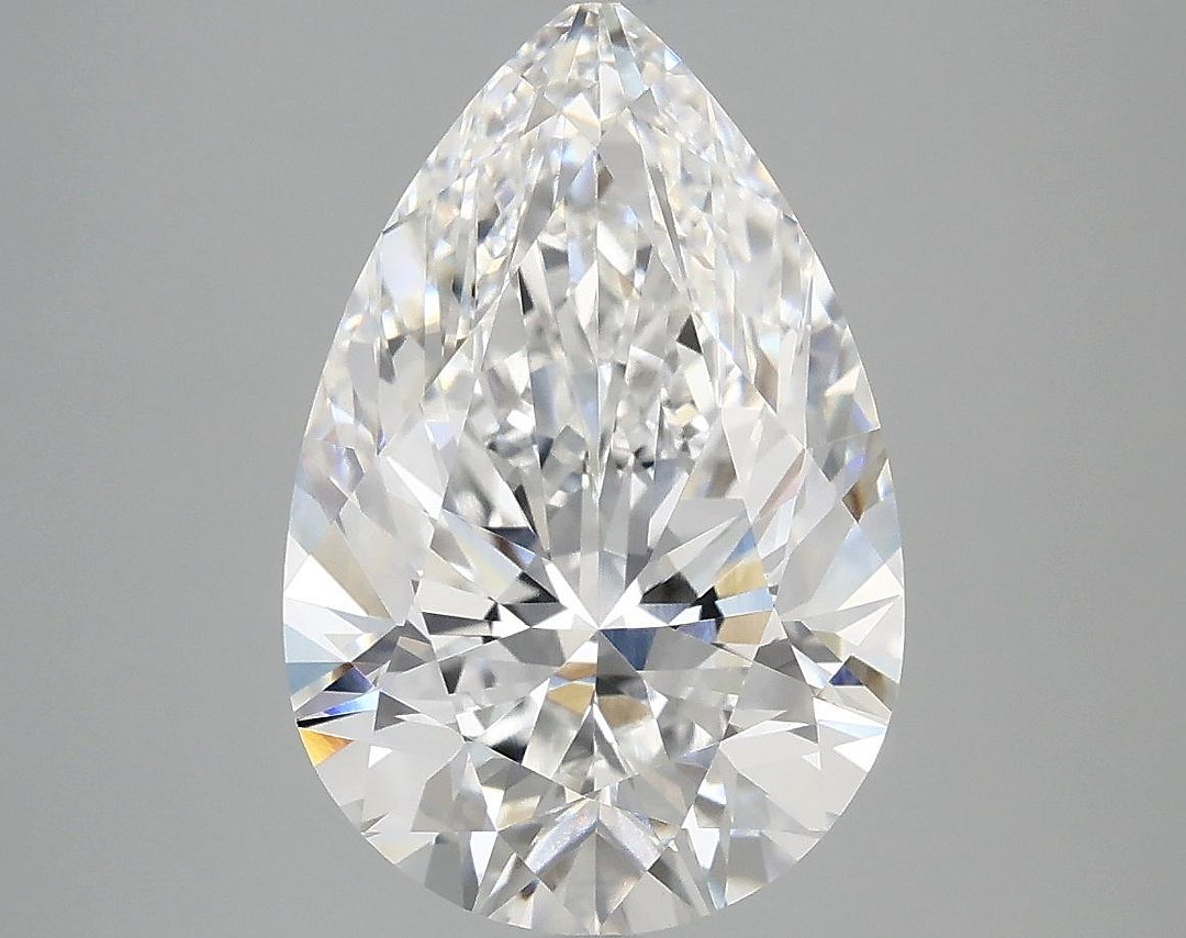 4.03 Carat Pear Shaped Excellent Cut VVS2 IGI Certified Lab Grown Diamond