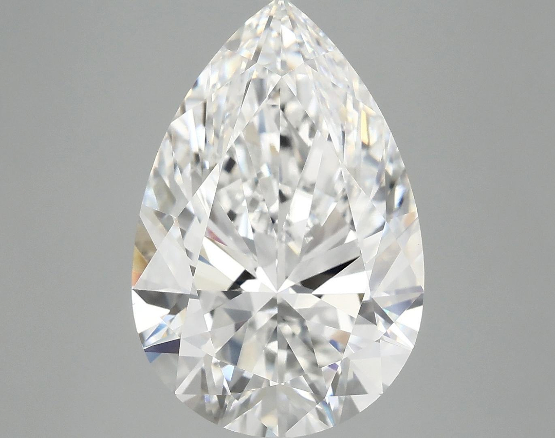 7.02 Carat Pear Shaped Excellent Cut VS1 IGI Certified Lab Grown Diamond