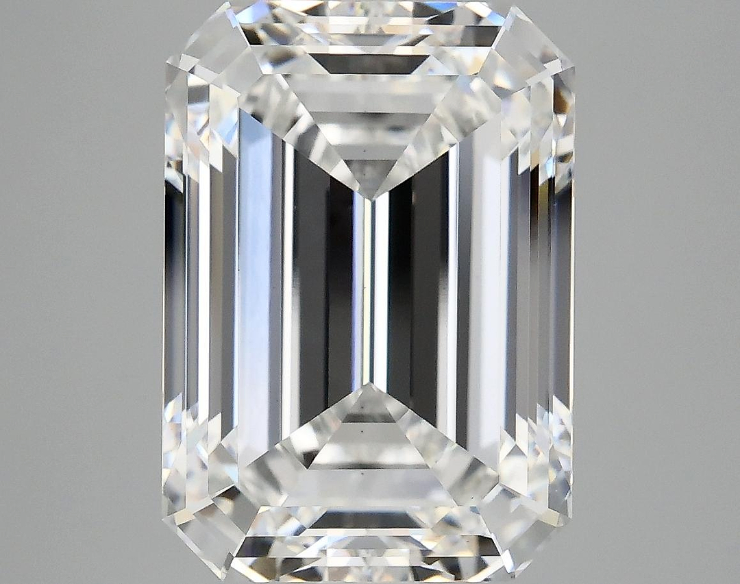 7.41 Carat Emerald Shaped Ideal Cut VS1 IGI Certified Lab Grown Diamond