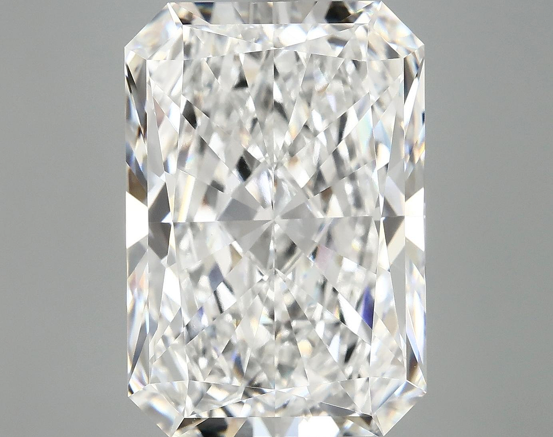 11.2 Carat Radiant Shaped Ideal Cut VVS2 IGI Certified Lab Grown Diamond