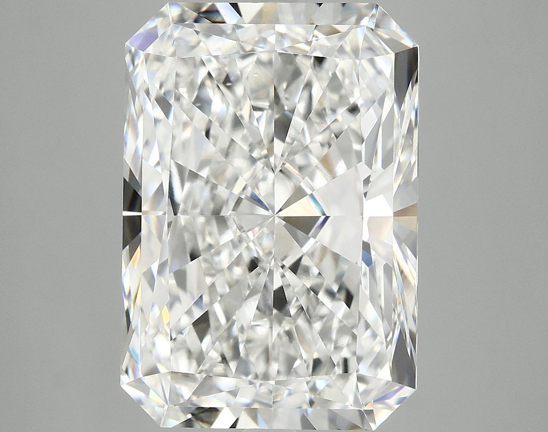 9.18 Carat Radiant Shaped Ideal Cut VS1 IGI Certified Lab Grown Diamond