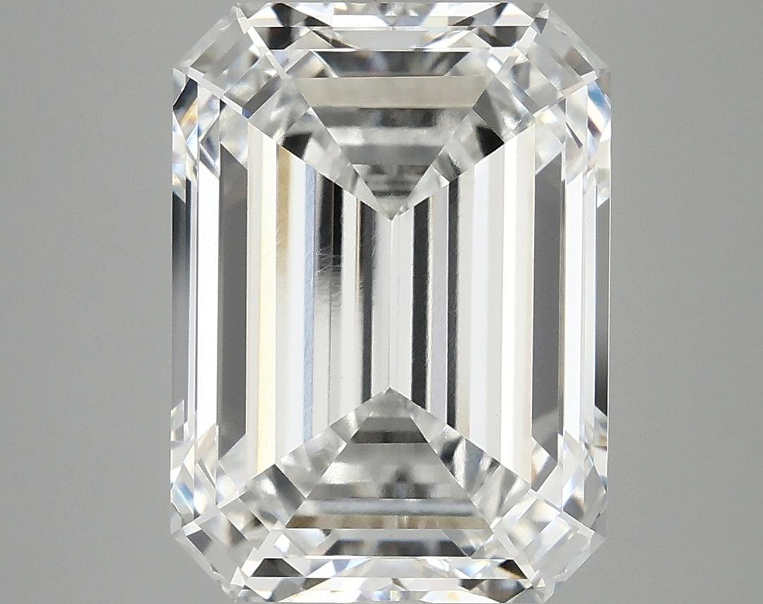 7.16 Carat Emerald Shaped Excellent Cut VVS2 IGI Certified Lab Grown Diamond