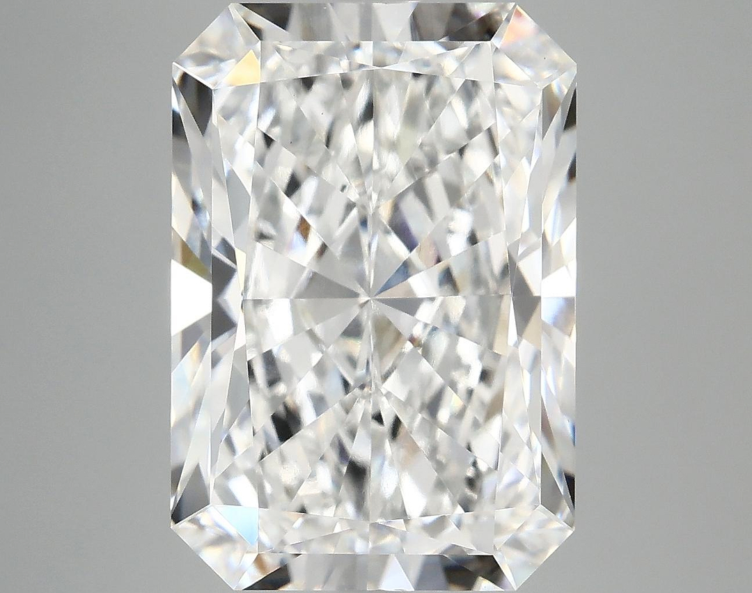9.22 Carat Radiant Shaped Ideal Cut VVS2 IGI Certified Lab Grown Diamond