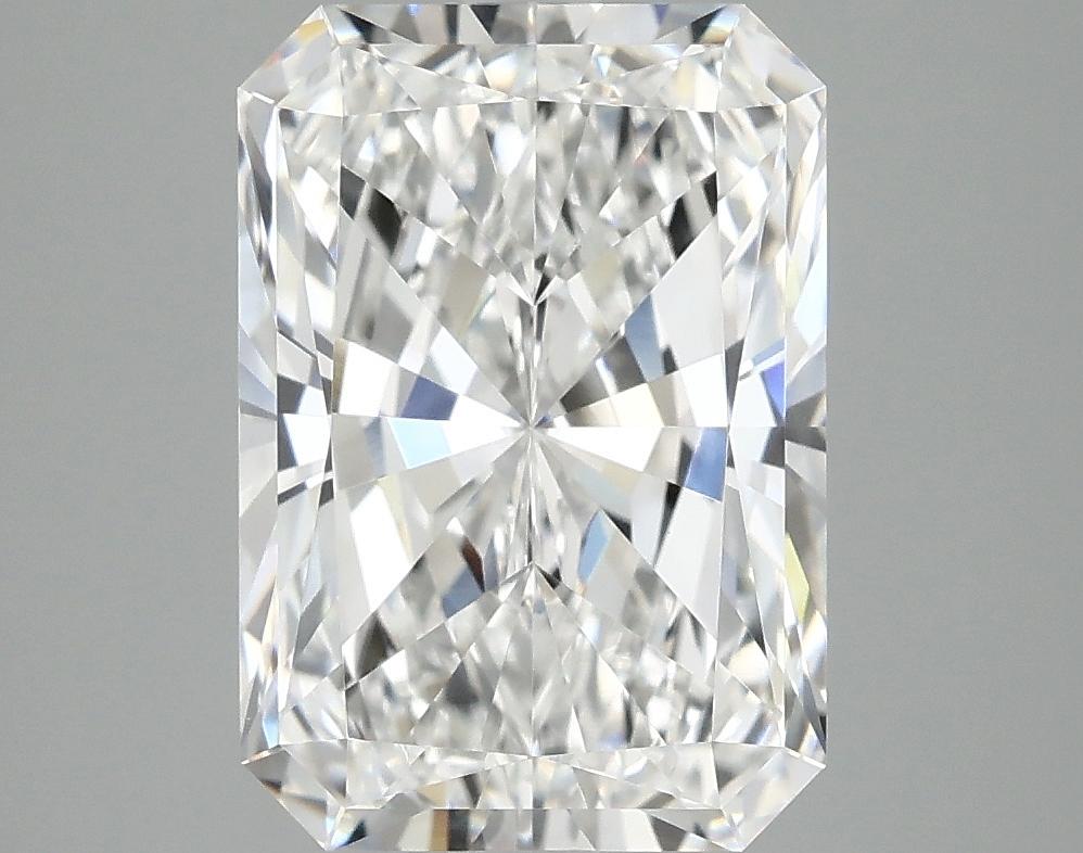 3.96 Carat Radiant Shaped Ideal Cut VVS2 IGI Certified Lab Grown Diamond