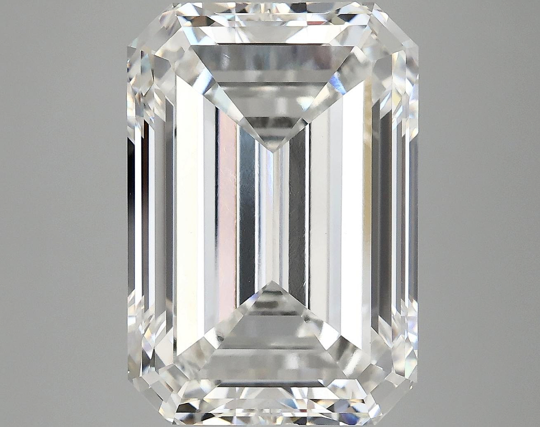 10.0 Carat Emerald Shaped Ideal Cut VS1 IGI Certified Lab Grown Diamond