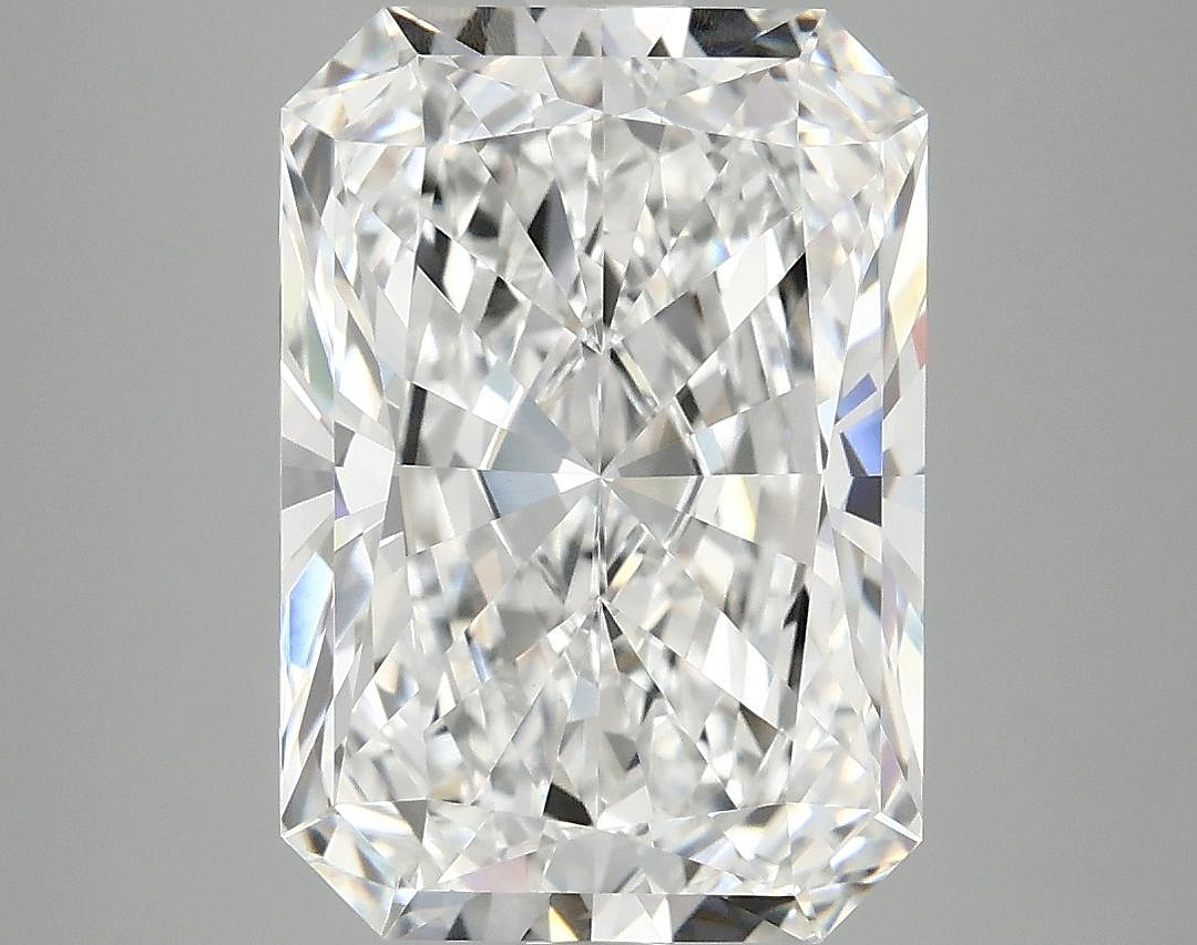 4.99 Carat Radiant Shaped Ideal Cut VVS2 IGI Certified Lab Grown Diamond