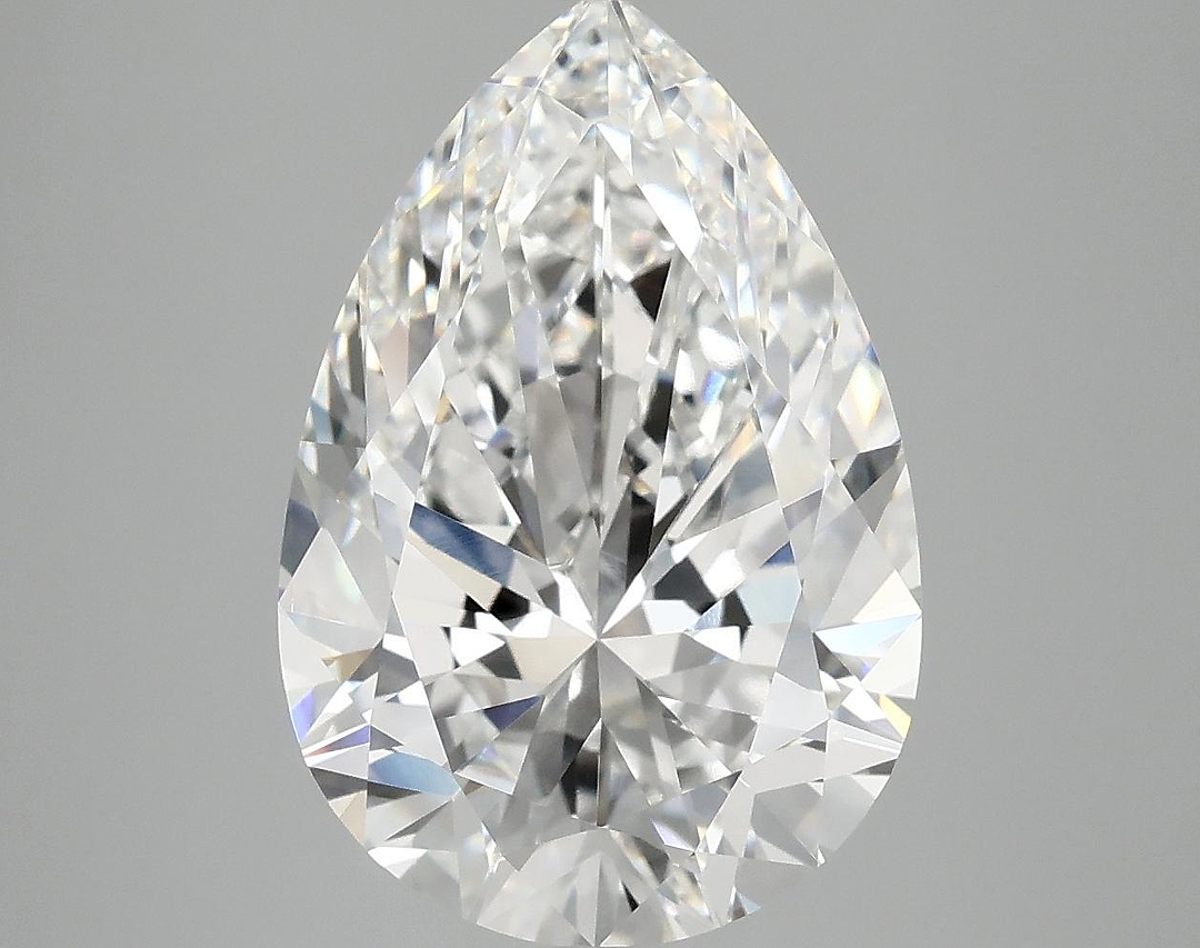 5.51 Carat Pear Shaped Excellent Cut VVS2 IGI Certified Lab Grown Diamond