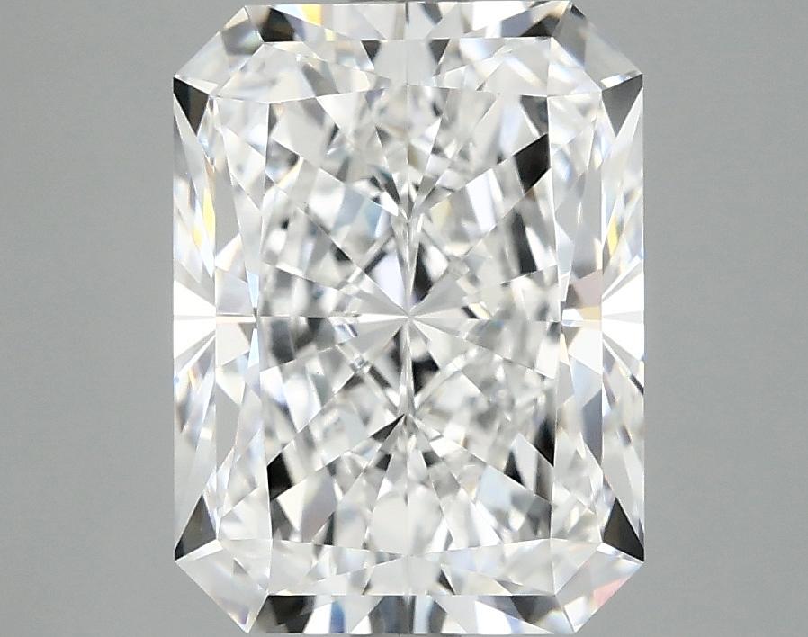 4.01 Carat Radiant Shaped Excellent Cut VVS2 IGI Certified Lab Grown Diamond