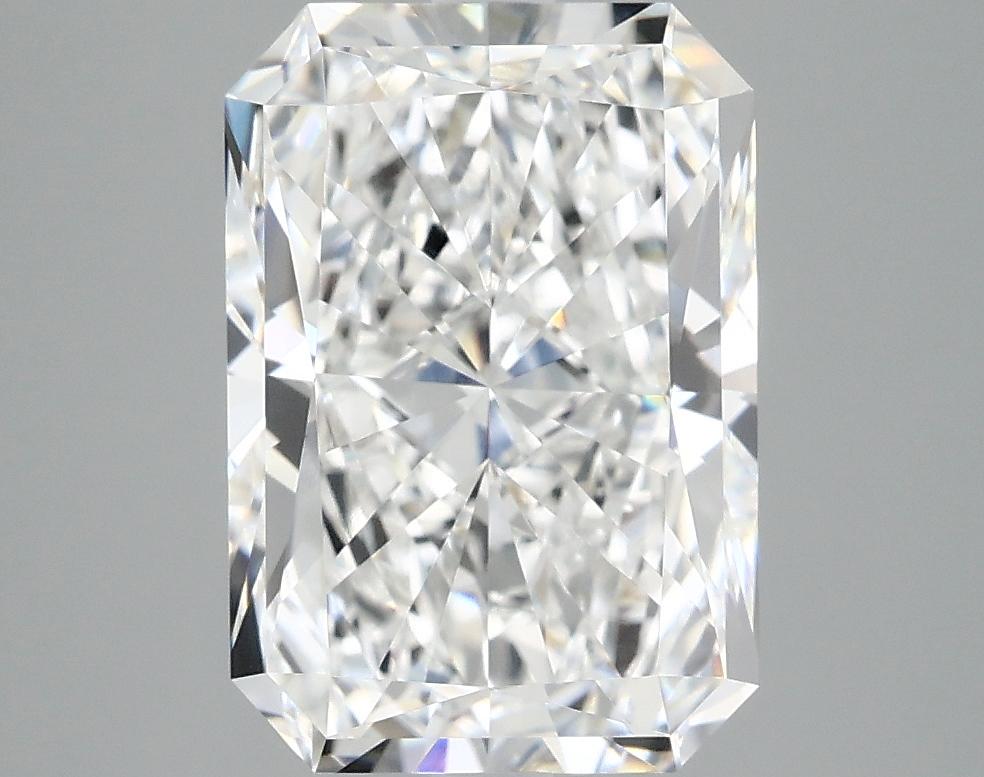 3.98 Carat Radiant Shaped Ideal Cut VVS2 IGI Certified Lab Grown Diamond