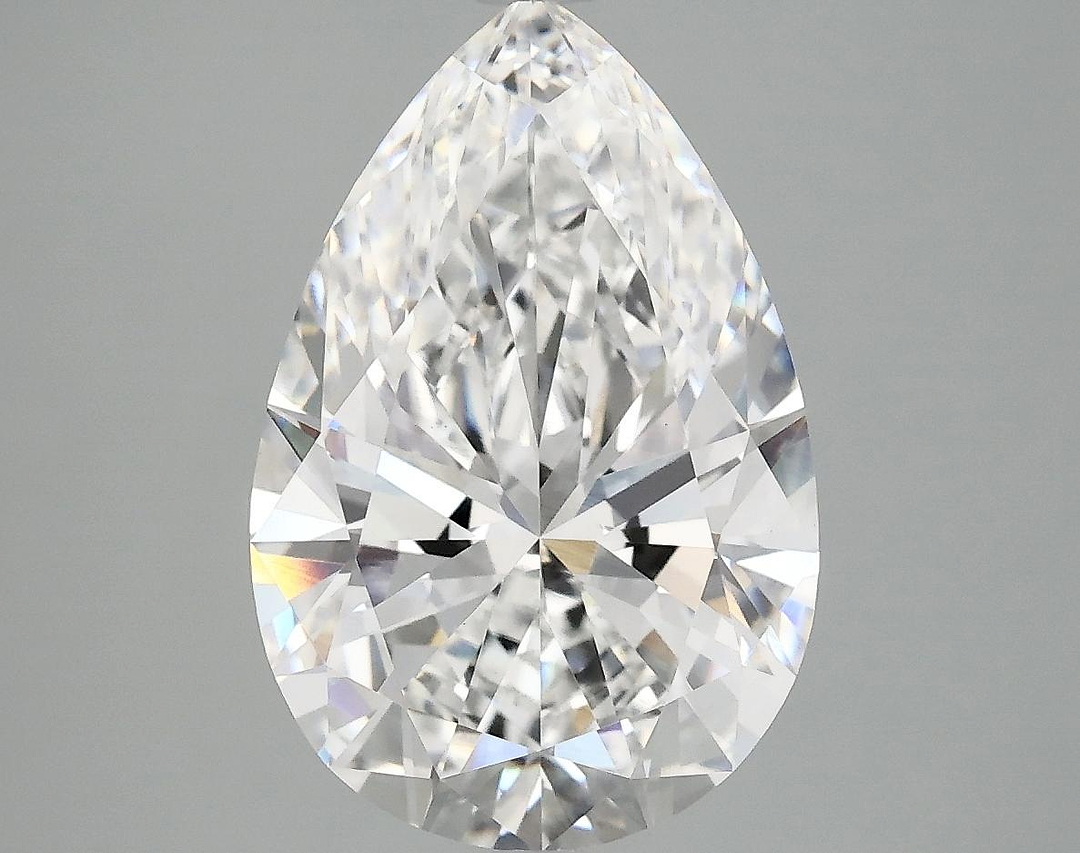 4.05 Carat Pear Shaped Excellent Cut VVS2 IGI Certified Lab Grown Diamond