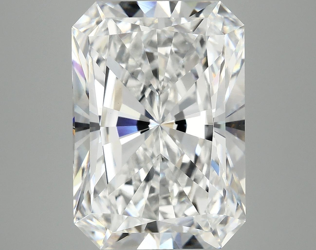 9.44 Carat Radiant Shaped Ideal Cut VVS2 IGI Certified Lab Grown Diamond