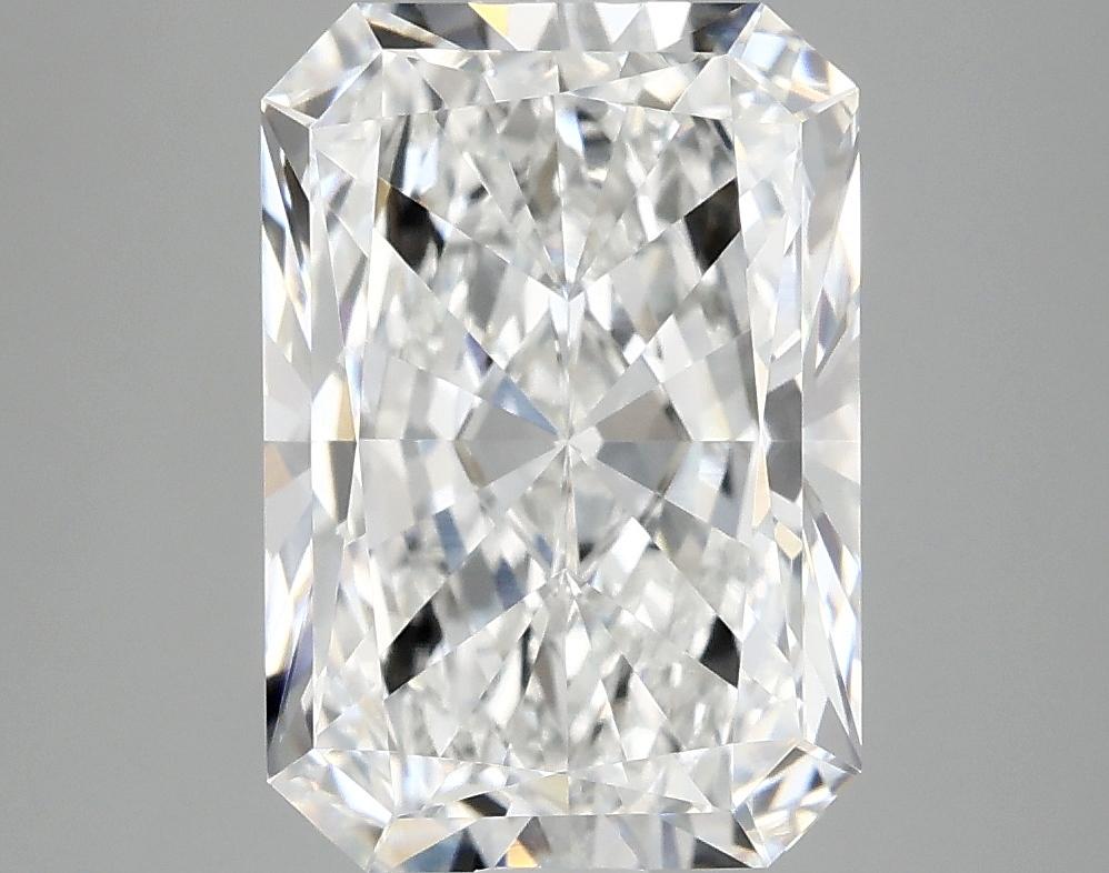 4.14 Carat Radiant Shaped Ideal Cut VVS2 IGI Certified Lab Grown Diamond