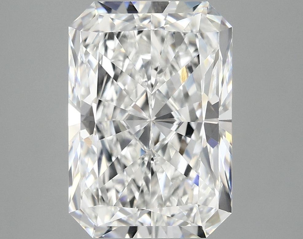 4.04 Carat Radiant Shaped Ideal Cut VVS2 IGI Certified Lab Grown Diamond