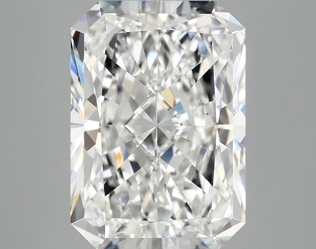 4.13 Carat Radiant Shaped Ideal Cut VS1 IGI Certified Lab Grown Diamond