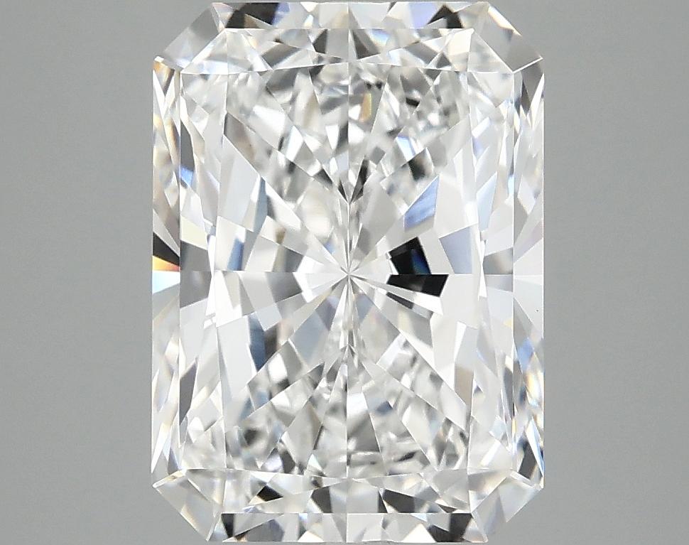 4.09 Carat Radiant Shaped Excellent Cut VVS2 IGI Certified Lab Grown Diamond