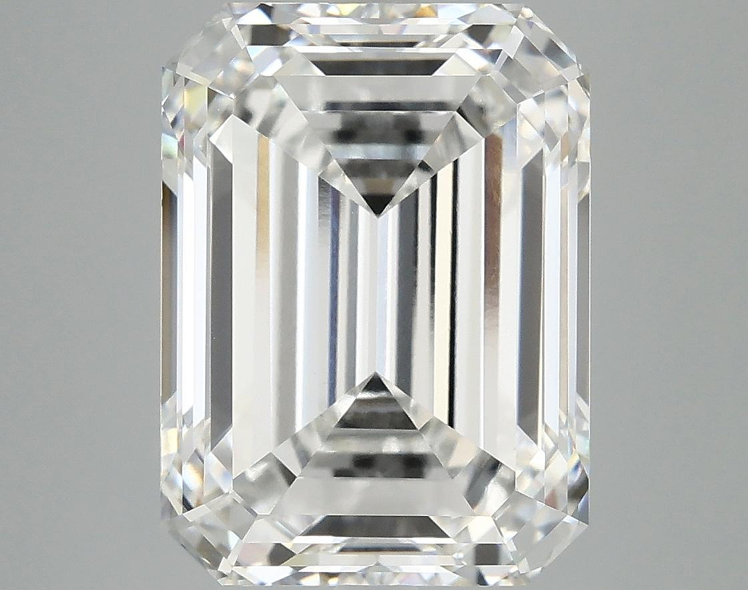 7.65 Carat Emerald Shaped Excellent Cut VVS2 IGI Certified Lab Grown Diamond