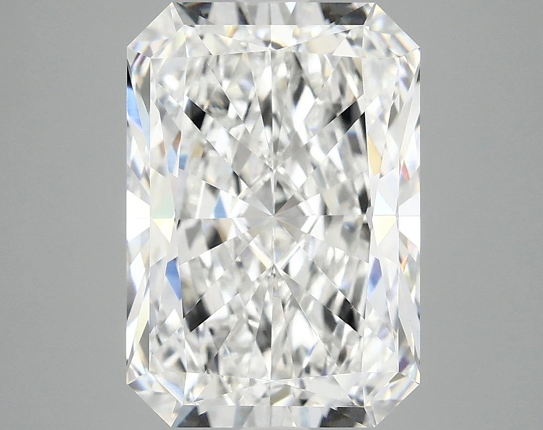 4.98 Carat Radiant Shaped Ideal Cut VVS2 IGI Certified Lab Grown Diamond