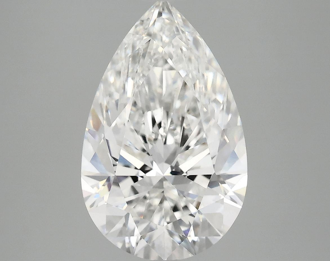 4.05 Carat Pear Shaped Ideal Cut VS1 IGI Certified Lab Grown Diamond