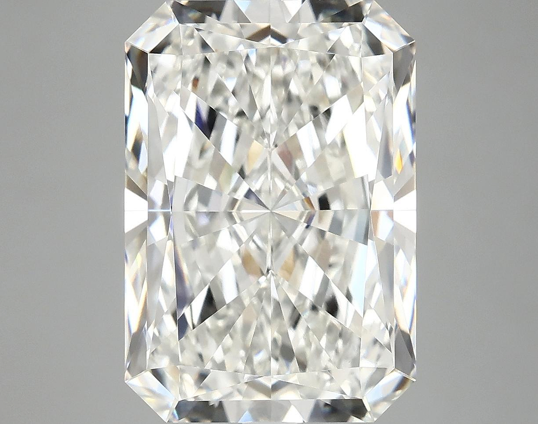 7.8 Carat Radiant Shaped Ideal Cut VVS2 IGI Certified Lab Grown Diamond