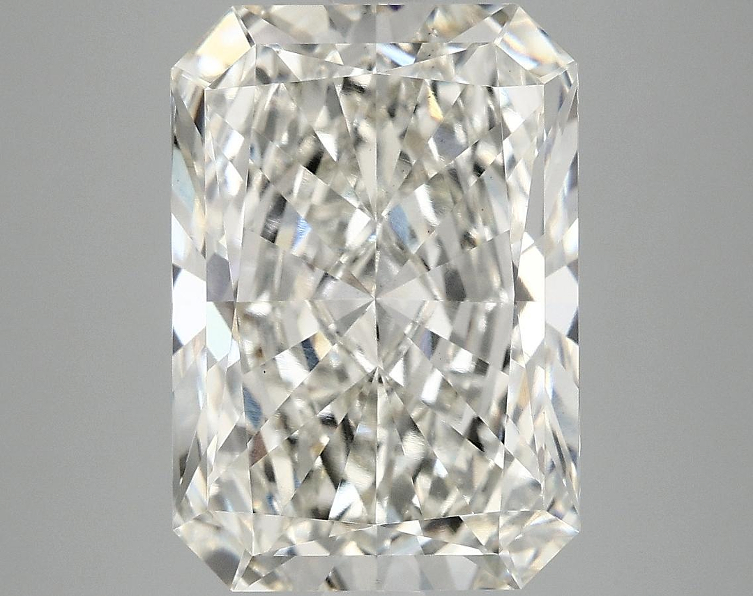 6.1 Carat Radiant Shaped Ideal Cut VS1 IGI Certified Lab Grown Diamond