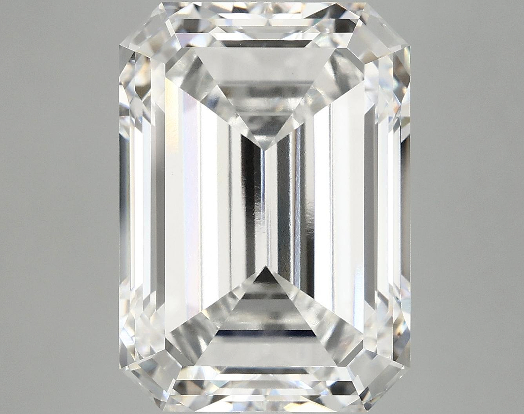 12.58 Carat Emerald Shaped Ideal Cut VVS2 IGI Certified Lab Grown Diamond