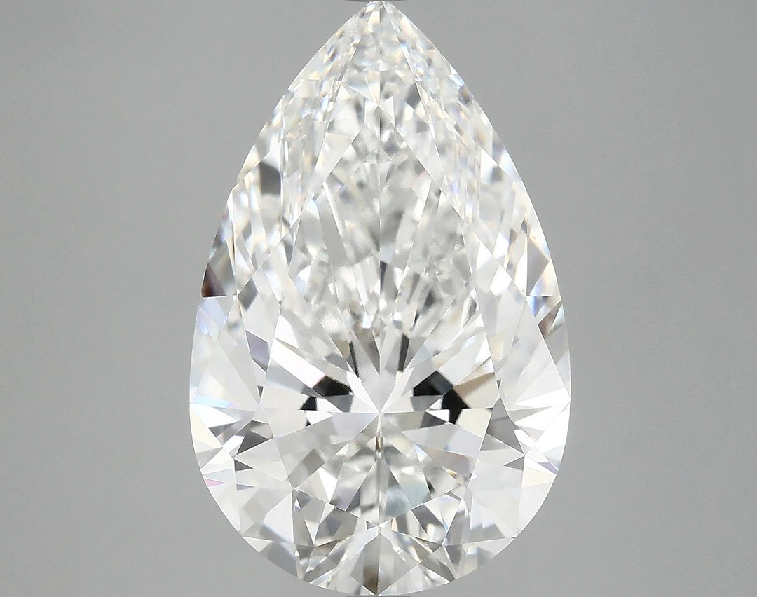 6.89 Carat Pear Shaped Ideal Cut VS1 IGI Certified Lab Grown Diamond