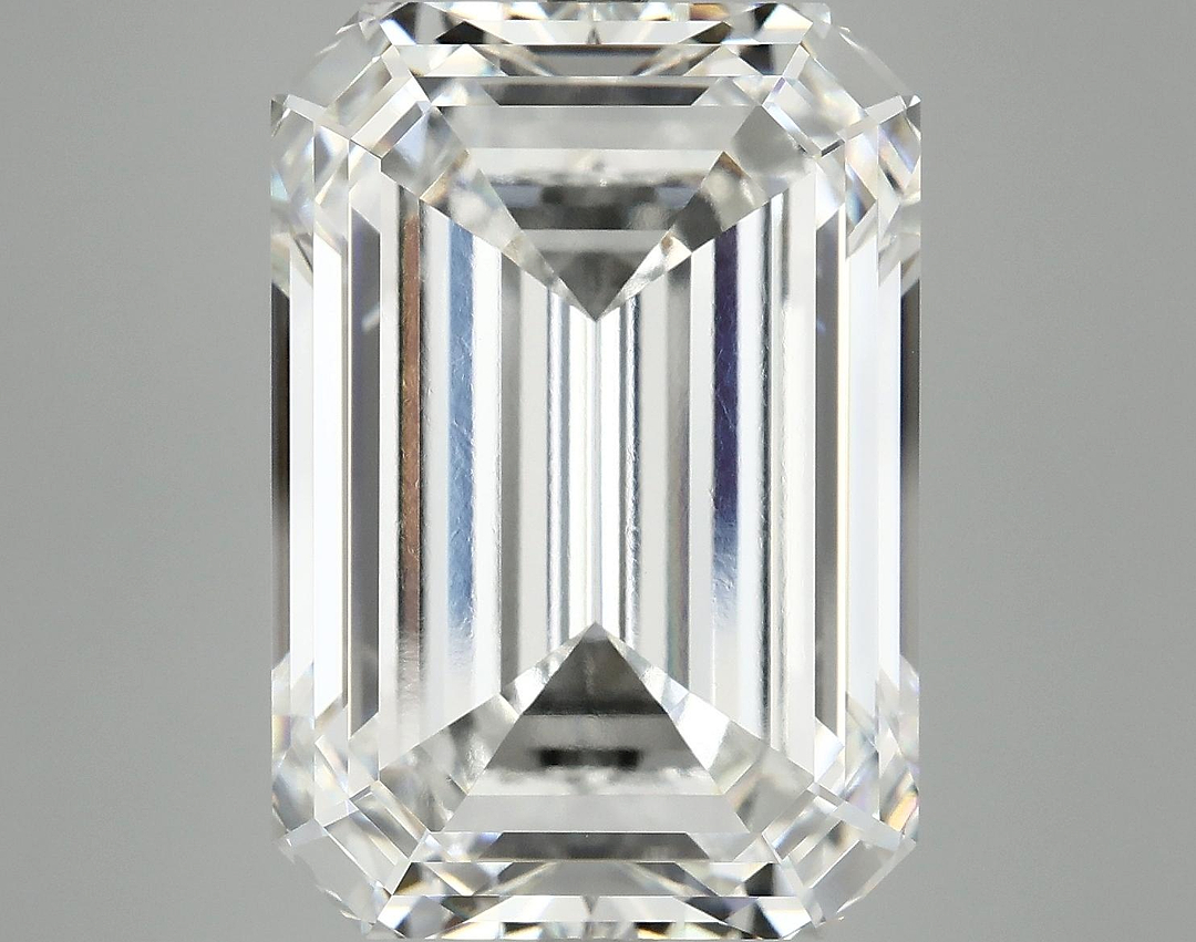 15.47 Carat Emerald Shaped Ideal Cut VVS2 IGI Certified Lab Grown Diamond