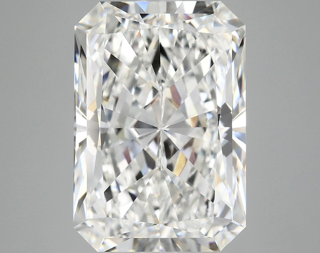 8.39 Carat Radiant Shaped Ideal Cut VS1 IGI Certified Lab Grown Diamond