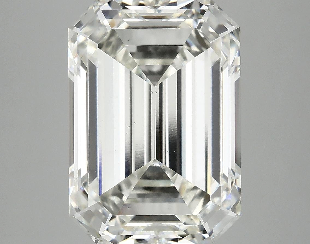 7.15 Carat Emerald Shaped Ideal Cut VS1 IGI Certified Lab Grown Diamond