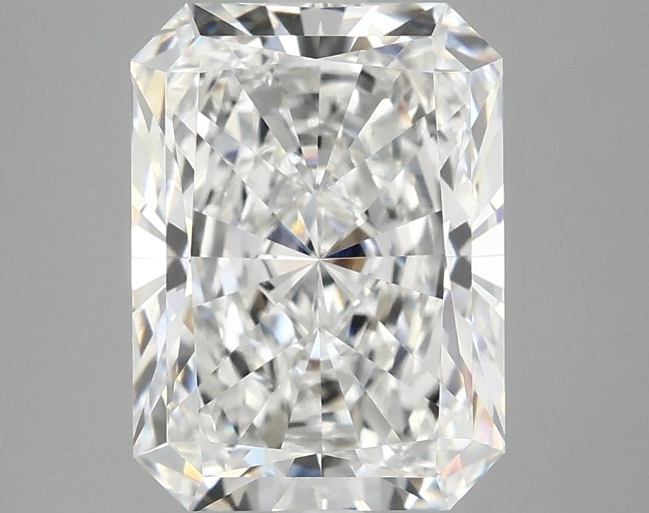 4.03 Carat Radiant Shaped Excellent Cut VVS2 IGI Certified Lab Grown Diamond