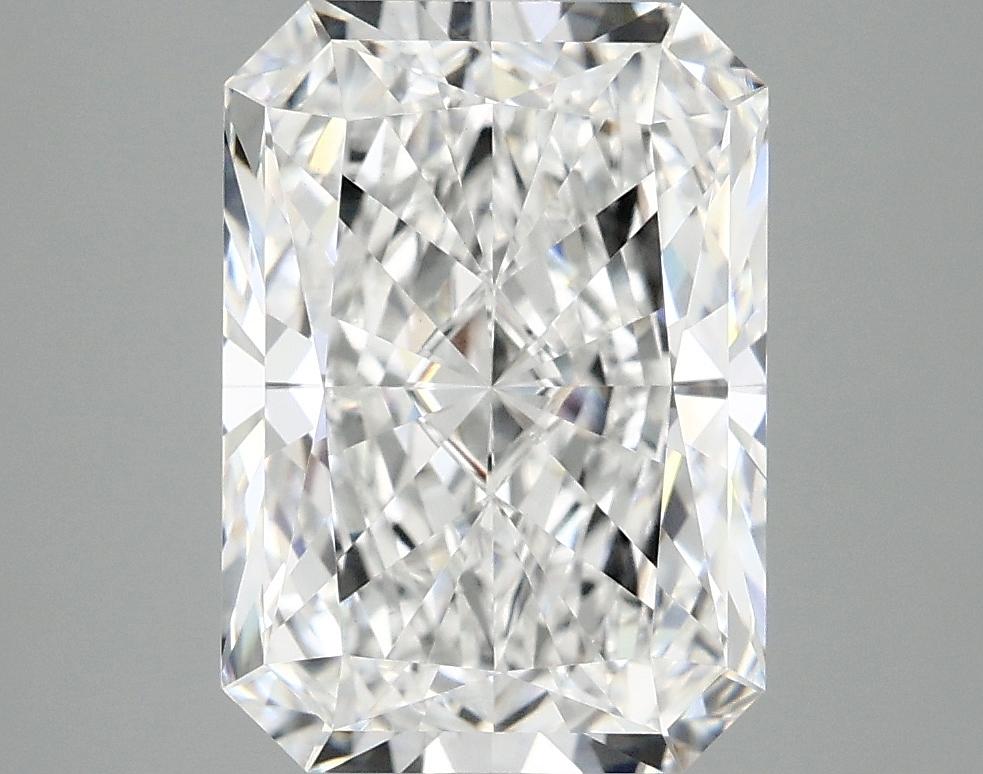 4.07 Carat Radiant Shaped Ideal Cut VVS2 IGI Certified Lab Grown Diamond